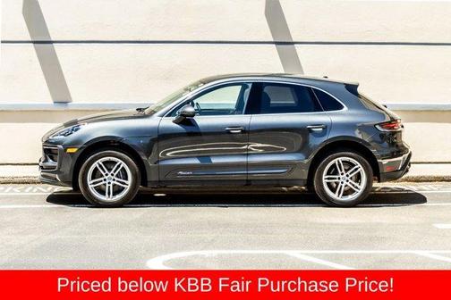 Black 2023 Porsche Macan Base