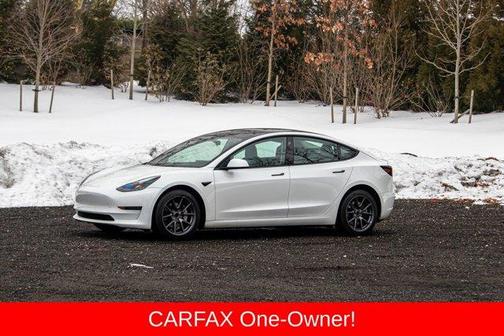 2023 Tesla Model 3 Base