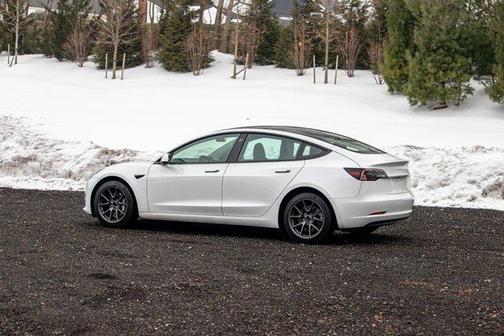 2023 Tesla Model 3 Base