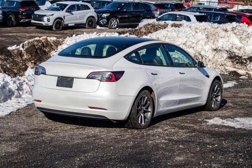 2023 Tesla Model 3 Base