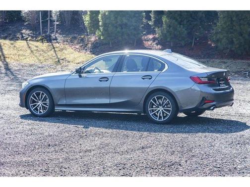 2021 BMW 330 i xDrive