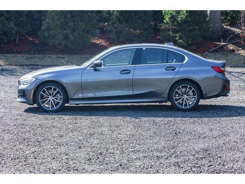 2021 BMW 330 i xDrive