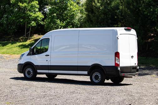 Oxford White 2023 Ford Transit-250 Base