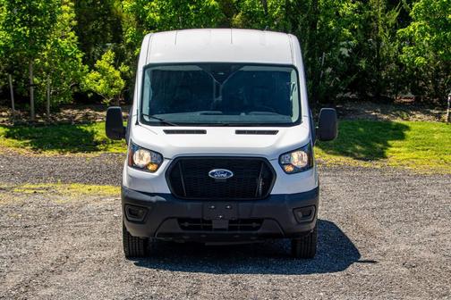 Oxford White 2023 Ford Transit-250 Base