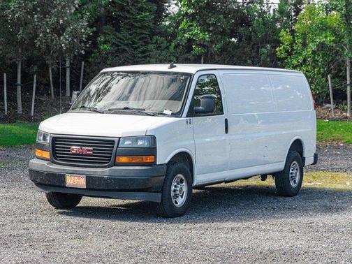 2023 GMC Savana 2500 Work Van