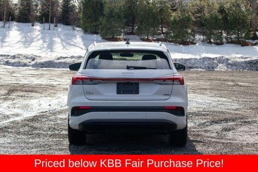 2024 Audi Q4 e-tron 50 Premium