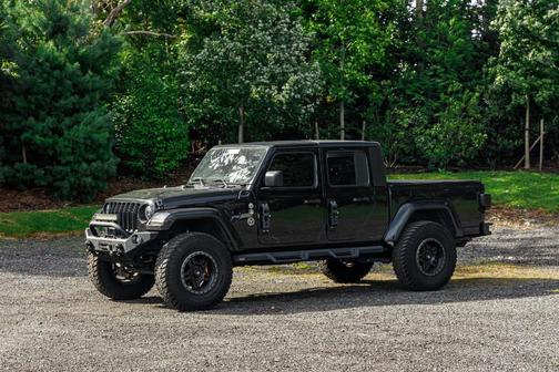 2020 Jeep Gladiator Overland