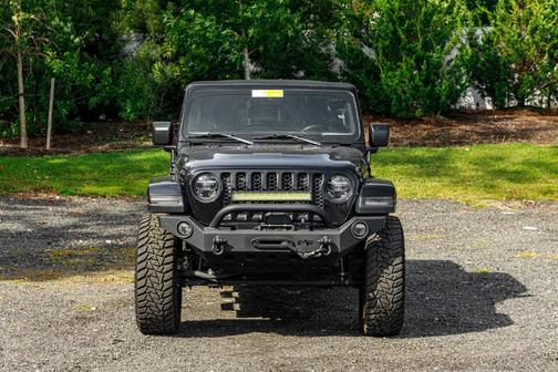 2020 Jeep Gladiator Overland
