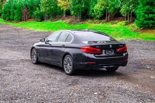 2019 BMW 530 i xDrive