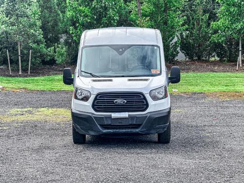 2019 Ford Transit-250 148 WB Medium Roof Cargo