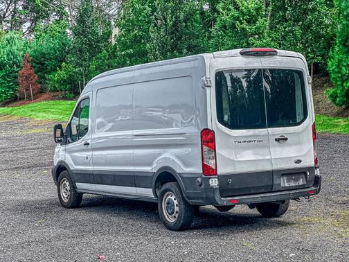 2019 Ford Transit-250 148 WB Medium Roof Cargo