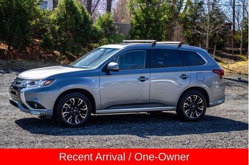 2018 Mitsubishi Outlander PHEV 