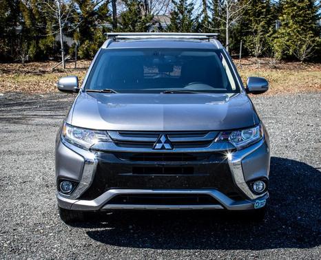 Gray 2018 Mitsubishi Outlander PHEV