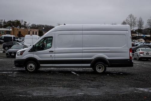 2022 Ford Transit-350 Base