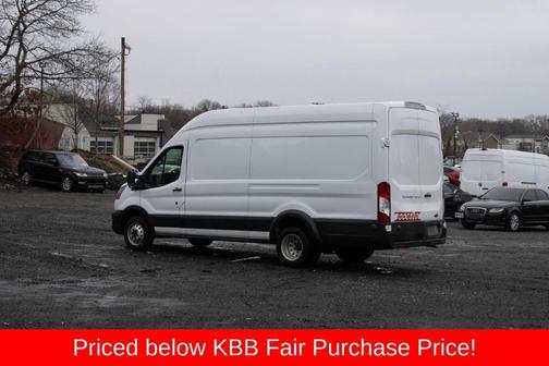 2022 Ford Transit-350 Base