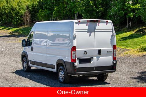 Bright White Clearcoat 2025 RAM ProMaster 2500 High Roof