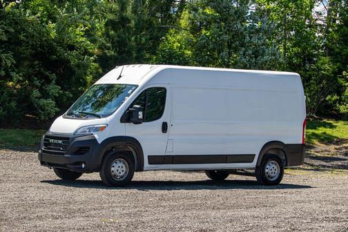 Bright White Clearcoat 2025 RAM ProMaster 2500 High Roof