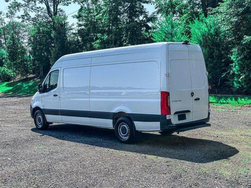 2023 Mercedes-Benz Sprinter 2500 170 WB