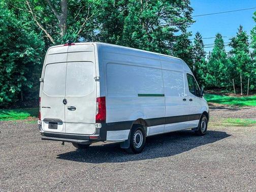 2023 Mercedes-Benz Sprinter 2500 170 WB