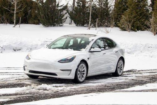 2022 Tesla Model 3 Base