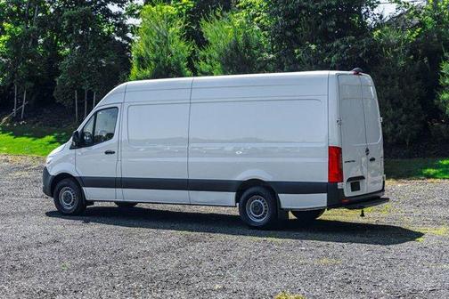 2023 Mercedes-Benz Sprinter 2500 170 WB