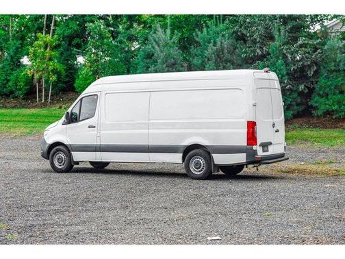 2022 Mercedes-Benz Sprinter 2500 170 WB