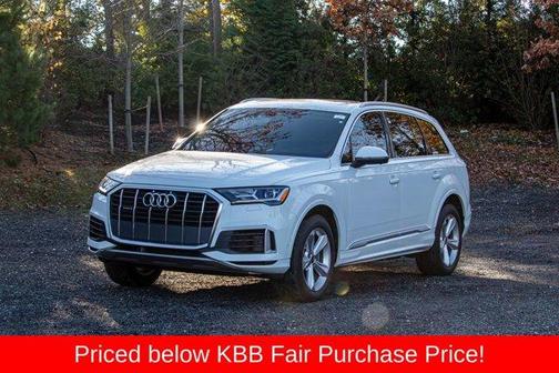2022 Audi Q7 55 Premium
