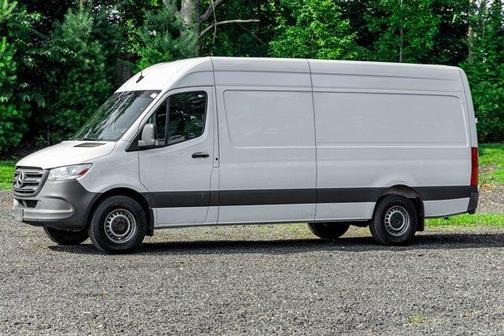 2023 Mercedes-Benz Sprinter 2500 170 WB