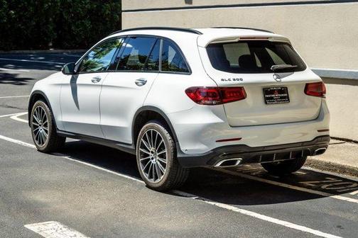 Polar White 2022 Mercedes-Benz GLC 300 Base