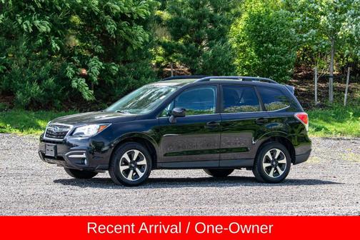Crystal Black Silica 2018 Subaru Forester 2.5i Limited