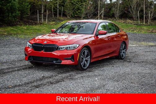 Melbourne Red Metallic 2021 BMW 330 i xDrive