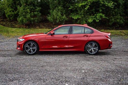 Melbourne Red Metallic 2021 BMW 330 i xDrive