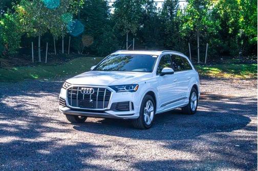 2021 Audi Q7 45 Premium