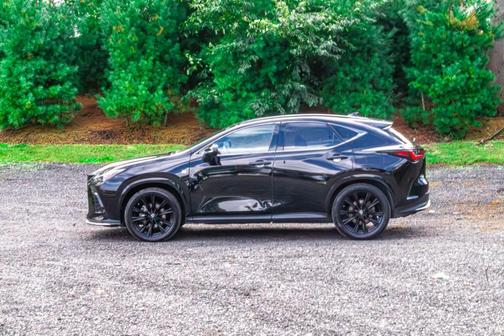 2022 Lexus NX 350 F SPORT Handling