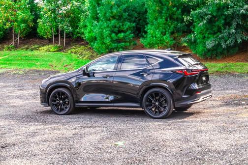 2022 Lexus NX 350 F SPORT Handling
