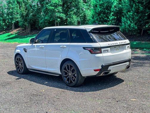 2020 Land Rover Range Rover Sport SE