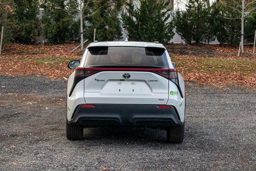 2023 Toyota bZ4X Limited