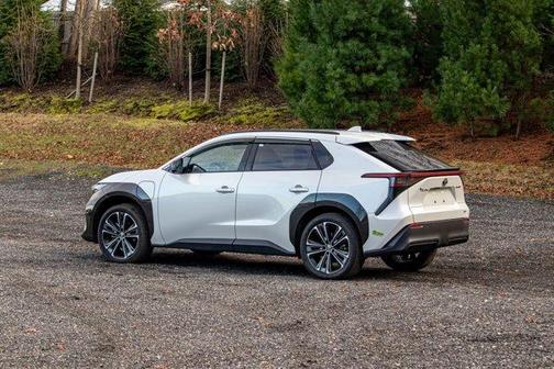 2023 Toyota bZ4X Limited