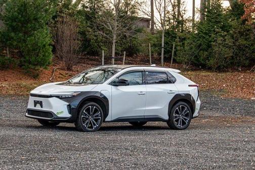 2023 Toyota bZ4X Limited