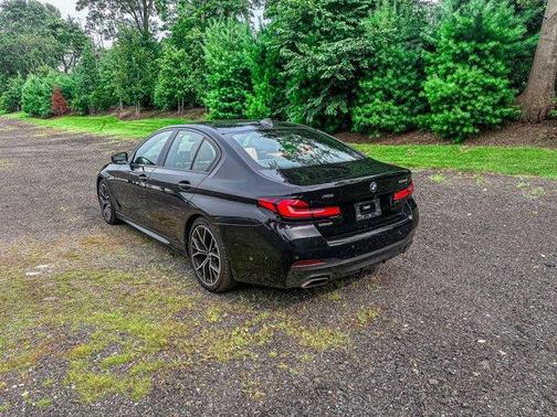 2022 BMW 530 i xDrive