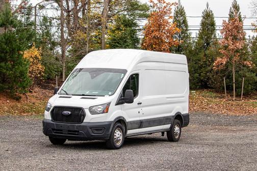 2022 Ford Transit-250 Base