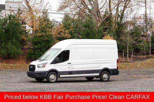 2022 Ford Transit-250 Base