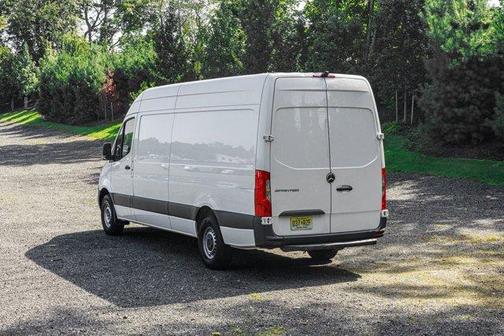 2023 Mercedes-Benz Sprinter 2500 170 WB