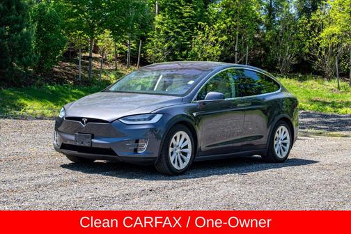Gray 2018 Tesla Model X 75D
