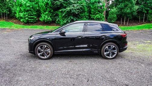 2022 Audi Q4 e-tron 50 Premium Plus