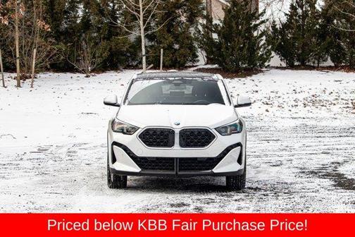 2025 BMW X2 xDrive28i