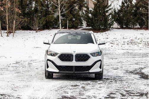2025 BMW X2 xDrive28i
