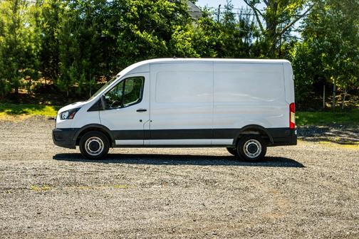 Oxford White 2020 Ford Transit-150 BASE