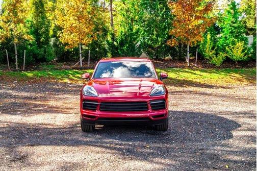 2021 Porsche Cayenne Base