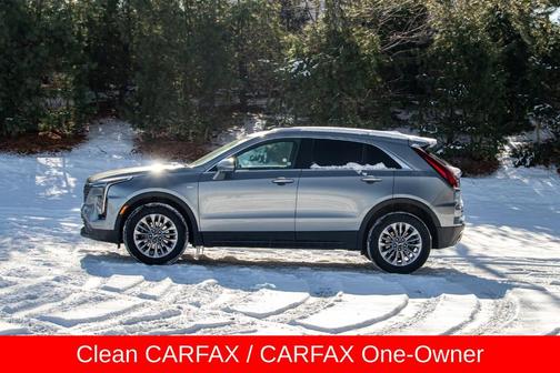 2024 Cadillac XT4 Premium Luxury
